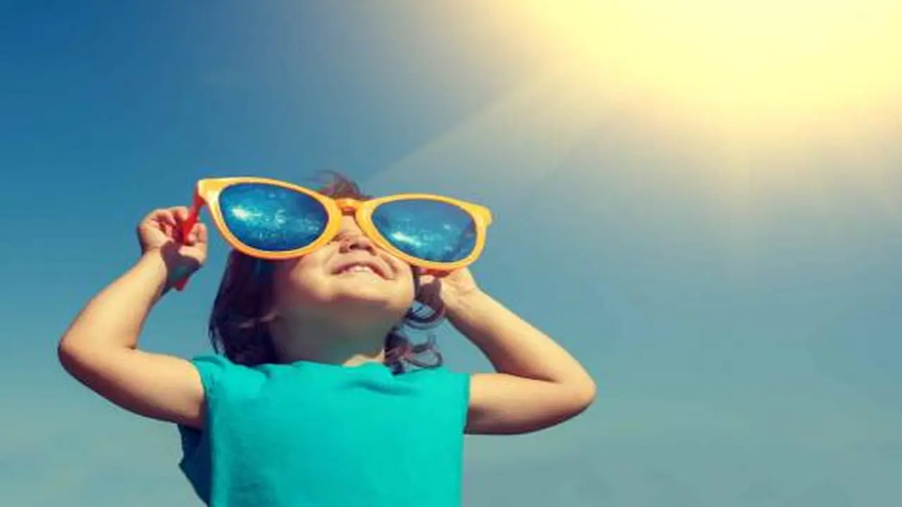 أجواء حارة ومغبرة تسبق حالة من عدم الاستقرار الجوي وهطول الأمطار غدًا